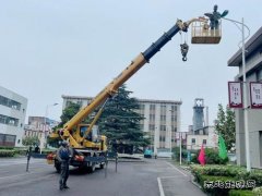 双龙公司：机电科及时更换工广照明