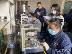 潞安化工集团焦炭分析工技术比武大赛在潞安化工焦化公司举行