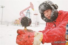 守护油气井 风雪无阻