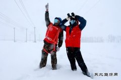 兴凯湖供电公司：无惧风雪开展“特巡” 可靠供电保民生