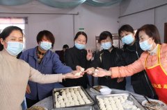 蒲白矿业技校联合党委：冬至饺子情意浓 “温情饺子”暖人心