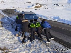 阿勒泰执法支队哈巴河执法大队：巡查救援暖人心