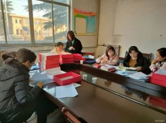 蒲白中心社区：“互检互评”让党支部标准化工作再上新台阶