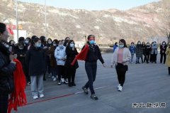 潞宁煤业开展“三八”妇女节趣味活动