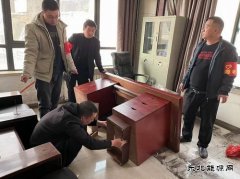 蒲白煤矿运营公司：踏着春天脚步，传承雷锋精神