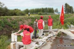 兴凯湖供电公司：坚守岗位过“五一”，全力以赴保供电