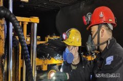 张家峁矿业公司：12天刷新智能快掘回撤安装“第一速度”