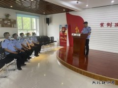 布尔津执法大队常态化开展党建图书馆学习活动