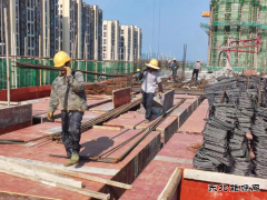 致敬高温下的坚守 | 不畏酷暑战高温，无惧“烤验”坚守岗位