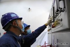 佳木斯供电公司：用心为设备“体检” 筑牢保电安民的“光明防线