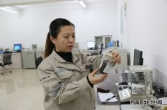 汝丽红：甘为人梯的好“师傅”