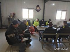 青河执法大队深入厂矿企业开展治超宣传活动