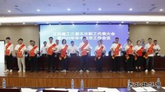 党务工作的“老黄牛” 党员干部的“贴心人”