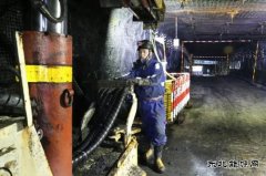 406米！中能袁大滩煤矿综采一队又破新纪录！