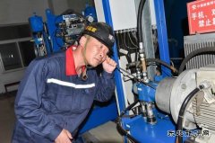 中煤新集板集煤矿：创新育人模式 锻造工匠人才