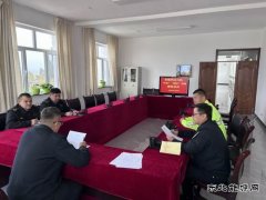 富蕴执法大队在“双节”前夕赴恰库尔图开展廉政教育工作