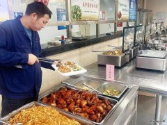 陕西中能煤田有限公司：吃啥班中餐，职工说了算