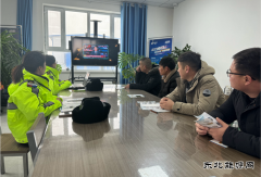 ：Ｖ捶ù蠖：强化货运企业宣传 深入推进超限治理