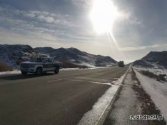 布尔津执法大队顺利完成大件运输护送任务