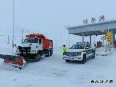 富蕴执法大队：保通保畅，交通人坚守在路上