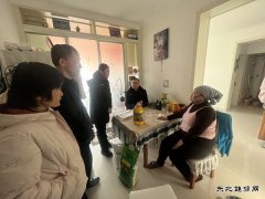 阿勒泰执法支队哈巴河执法大队“迎新春，送温暖”