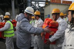 山西潞安焦化有限责任公司：春节慰问送温情 浓浓关怀暖人心