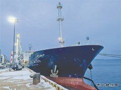 大连石化码头：船岸无缝对接 提高装船效率