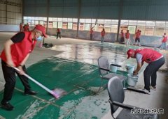 云南省交通执法局西双版纳支队：爱在雷锋月  情暖三八节