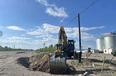 ：Ｖ捶ù蠖：依法拆除非法平交道口  保障公路安全畅通