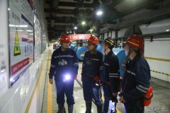 中能袁大滩矿业：砺剑出鞘守防线 巡查小队护安全