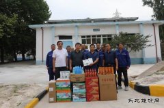 下石节矿：深入一线送清凉  凝聚合力保安全