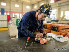 陕西中能煤田有限公司：瞧，这小伙儿真帅