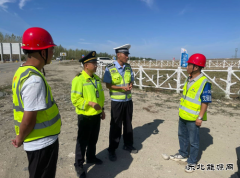 哈巴河执法大队：加强在建公路项目施工监管 确保公路安全