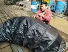 党员自制安全拐弯风筒