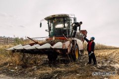 开展“防外破保秋收”安全用电宣传活动