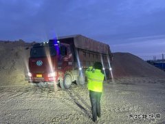 哈巴河执法大队：守护公路安全 超限运输治理在行动