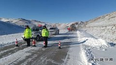 吉木乃执法大队开展除雪保畅通应急演练活动