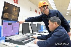 除夕，机电炉安全的守护人