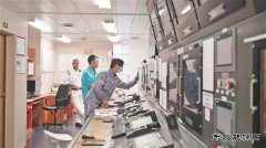 争分夺秒“抢”年货