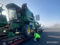 ：Ｖ捶ù蠖樱貉习汛蠹运输“核查关”筑牢公路安全“防护堤”