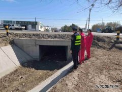 阿勒泰执法支队：Ｖ捶ù蠖涌菇谇暗陌踩患排查工作