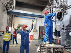 里应外合 “穿针引线”