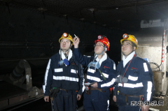 张家峁矿业公司：进尺“逆袭”有“掘”招