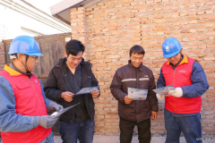 国网红山区供电公司：主动走访暖民心 供电服务有温度